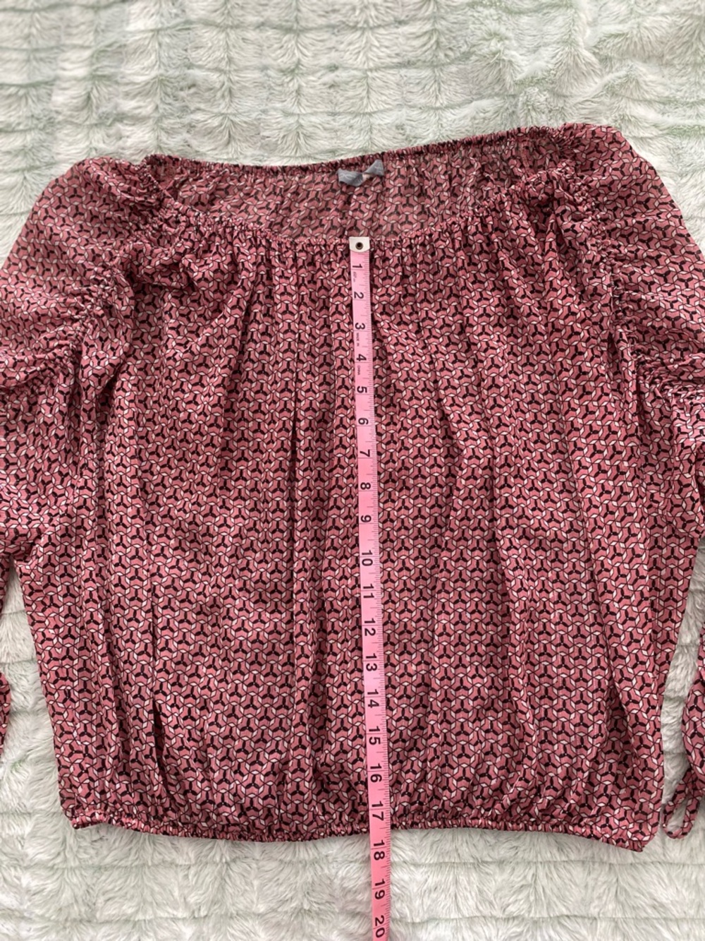 Octavia Pink Geometric Print Long-Sleeve Blouse — Small - Picture 4 of 7